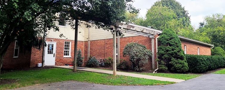 Harrisburg Pike Animal Hospital exterior